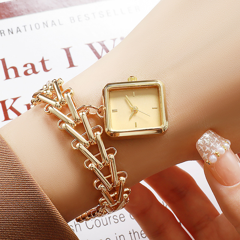 ساعة نسائية كوارتز فاخرة خفيفة - مراجعة Watch Triangle Luxury وسعره