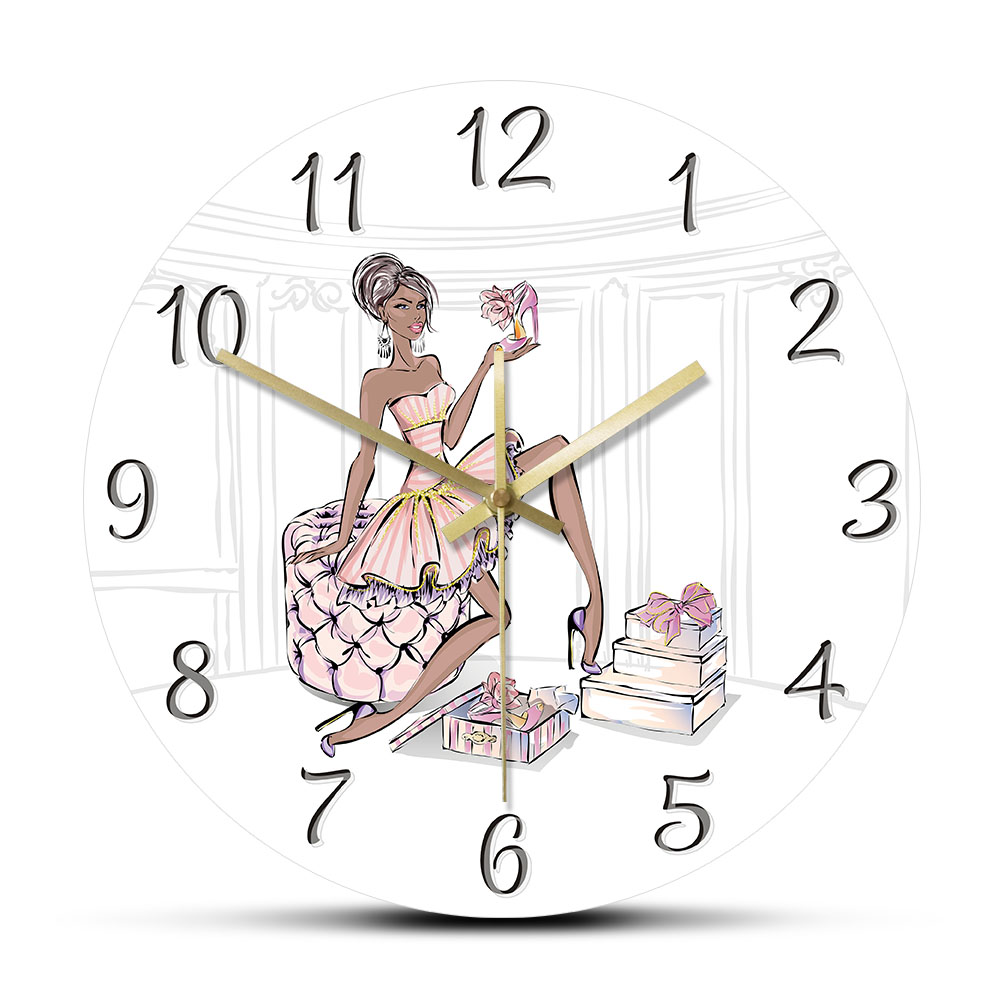 فتاة الموضة مع أحذية عالية الك - مراجعة Luxury Watch Boutique وسعره